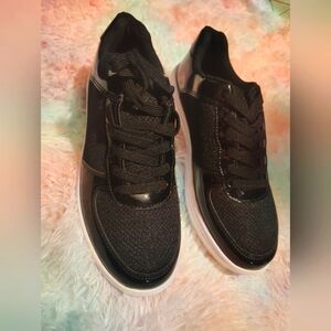 Black Women's Sneakers